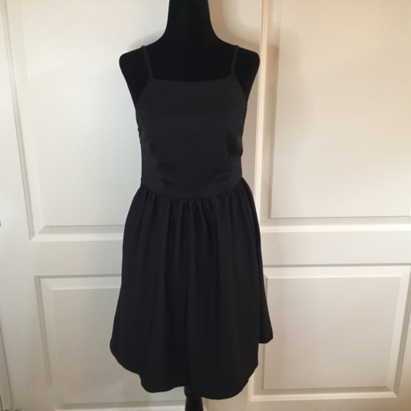 Fancyinn Black Mini Dress - Picture 4 of 8